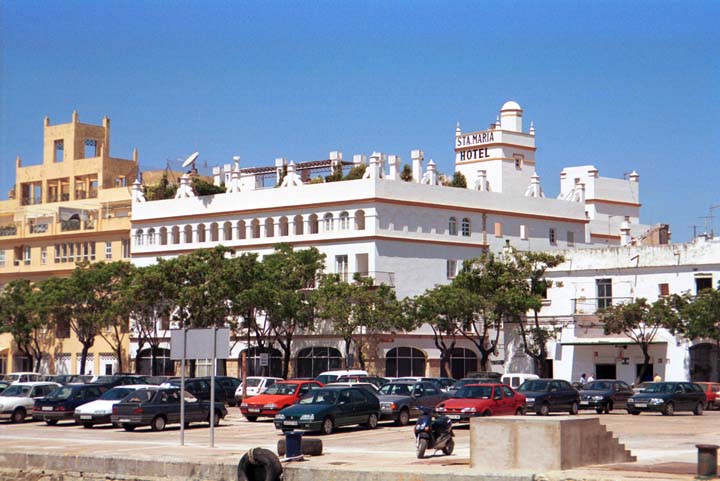 20000615-2-21-Puerto-Hotel-Santa-Maria (81K)