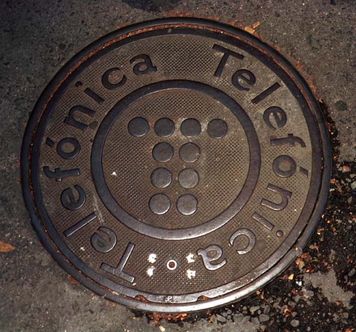 20000621-3-26A-Madrid-Telefonica (108K)