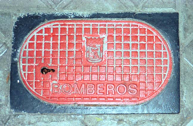 20000621-3-29A-Madrid-Bomberos (92K)